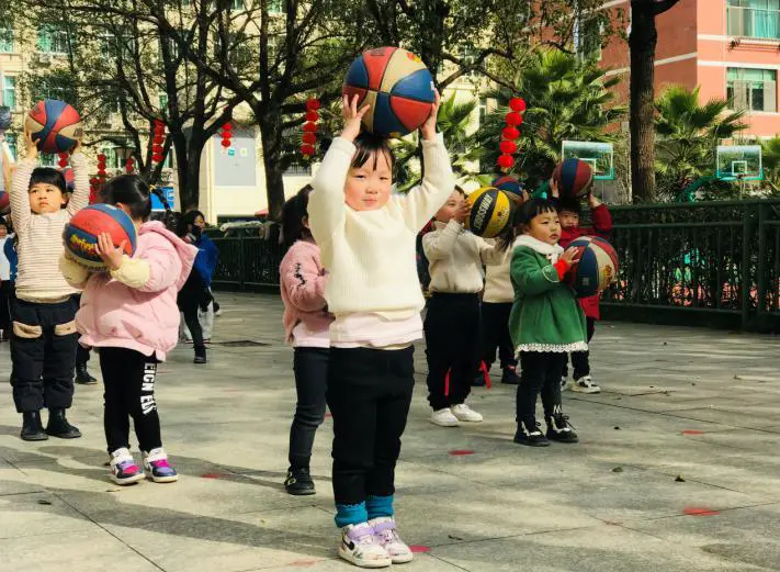 哪里可以找到适合篮球运动员的放松方法?_1